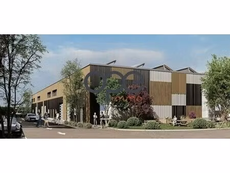 location entrepôt amblainville 60110 390m² à 9750m²