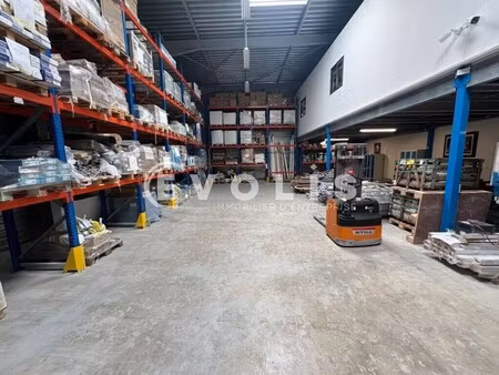 vente local d’activités savigny le temple 77176 550m²