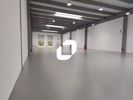 location local d’activités tremblay-en-france 93290 2964m²