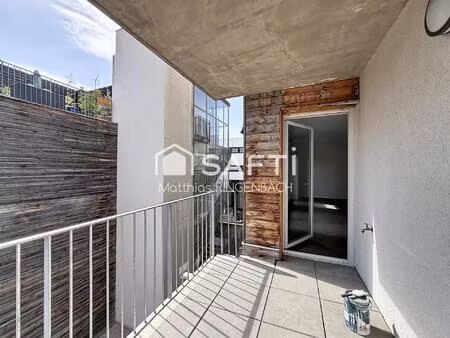 avignon — au pied des remparts — 65m² — 2 chambres