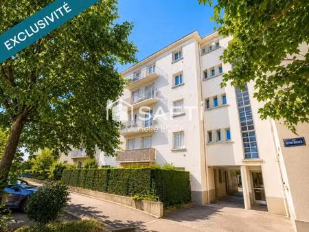 grenoble mutualiste – t2 avec grande terrasse – esprit “petite maison en ville”