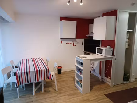 location meublée appartement 1 pièce 23 m² à la rochelle (17000)  695 €
