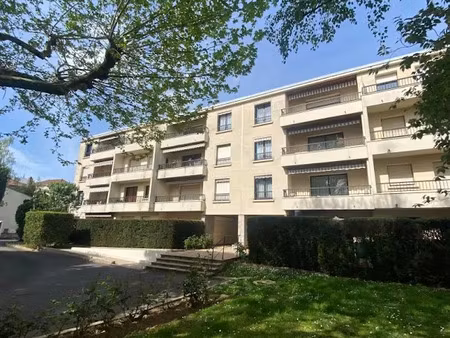 location appartement 1 pièce 25 m² à la varenne saint hilaire (94210)  795 €