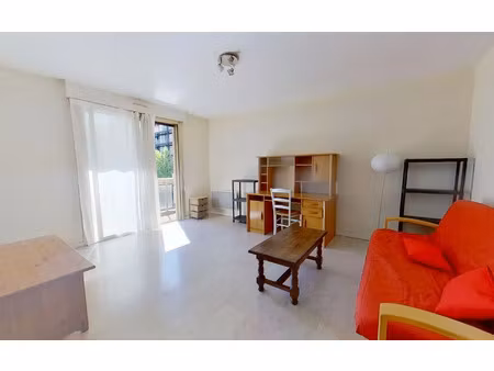 location appartement  32.54 m² t-1 à lyon 6  733 €