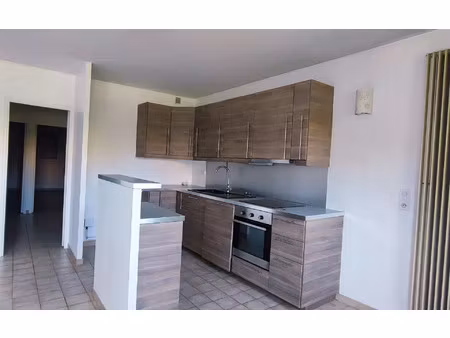 appartement marignane 66.58 m² t-3 à vendre  160 500 €