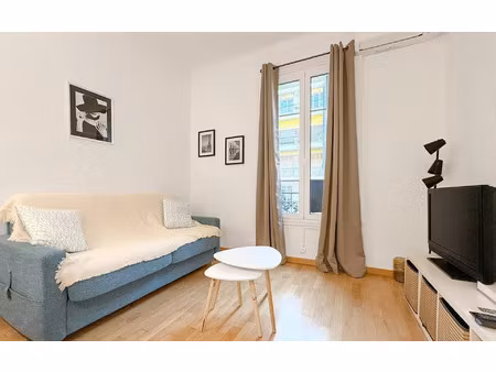 location appartement  24.05 m² t-1 à nice  920 €