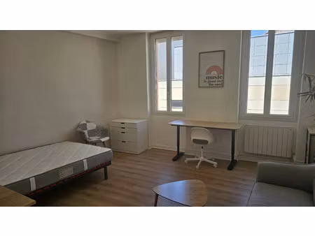 grand studio meublé- quartier jean-jaures/ matabiau