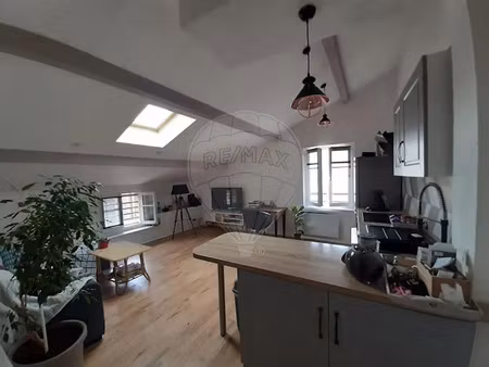 location appartement 3 pièces 49 m² à villefranche-sur-saone (69400)  700 €