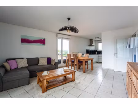 appartement t4 83m2 5ème étage croix-luizet