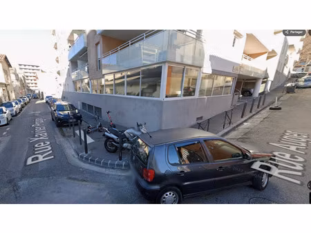 secteur blancarde  bas st barnabé place parking couverte