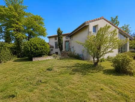 grande maison avec jardin et garage secteur aussillon les auques
