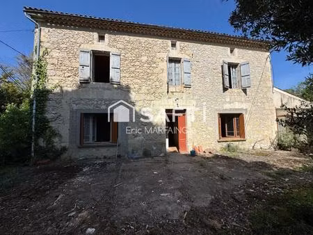 maison de caractère à rénover – cadre rare