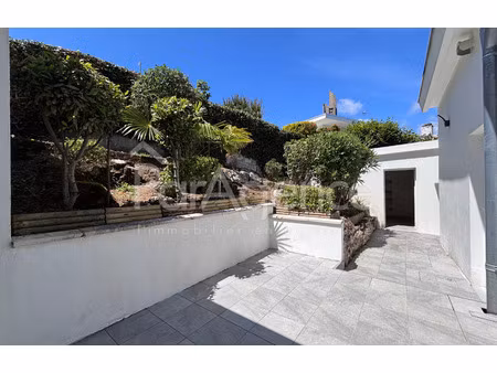 maison de ville avec garage à 300 m de foncillon royan