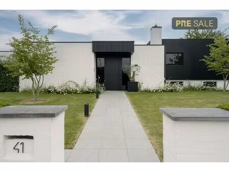 instapklare villa in de rodenburgwijk te marke