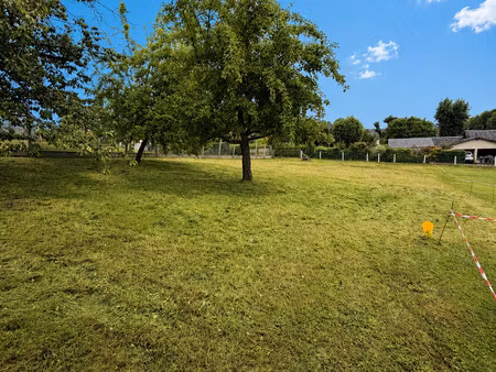 terrain à bâtir de 771m2 à fontaine sous préaux