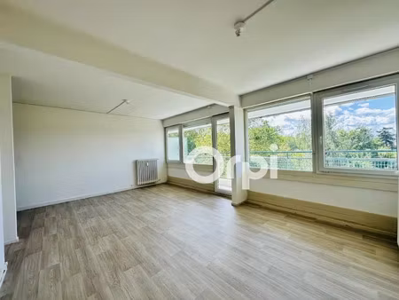 location appartement 5 pièces 118.83 m² à soissons (02200)  1 037 €