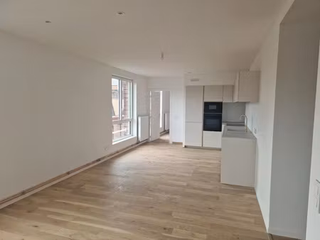 location appartement 3 pièces 93 m² à saint-andré-lez-lille (59350)  1 250 €