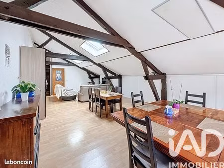 appartement 4 pièces 104 m²