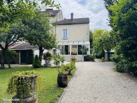 chalet 5 pièces 99 m²