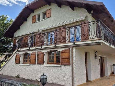 maison 5 pièces 158 m²
