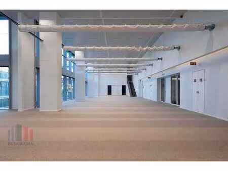 espaces de bureaux haut de gamme et durables de 319 m²  o...