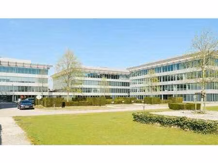 green square: à partir de 345m²