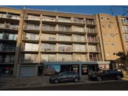 parking interieur a vendre a 50 m de la digue