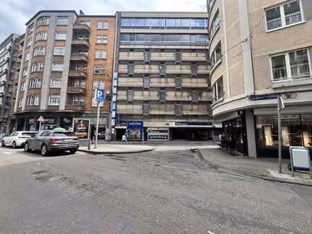 parking sécurisé dans le centre de liège
