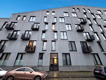 studio à louer à rue notre-dame-du-sommeil 36 bruxelles (vbe34279)