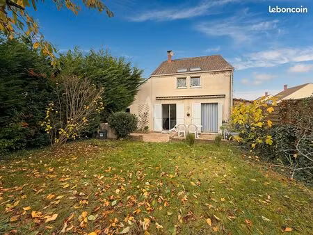 maison 5 pièces 80 m²