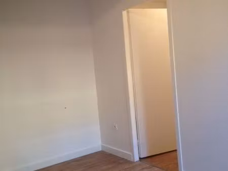 studio 1 pièce 20 m²