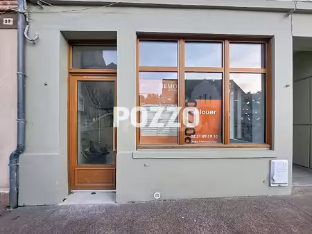 location locaux professionnels 37 m² à honfleur (14600)  1 000 €