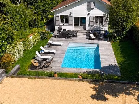 maison 170m2 location meublée avec piscine à saint didier au mont d’or