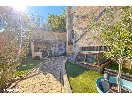 villa 6 pièces 108 m²