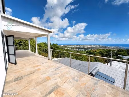 villa 5 pièces 132 m²