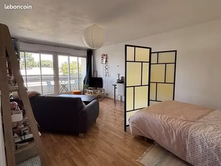 appartement 1 pièce 42 m²