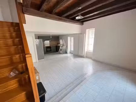 location maison 3 pièces 57.13 m² à blois (41000)  690 €