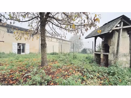 location maison 3 pièces 68.44 m² à pugnac (33710)  760 €
