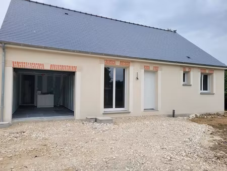 location maison 4 pièces 83 m² à viglain (45600)  1 000 €