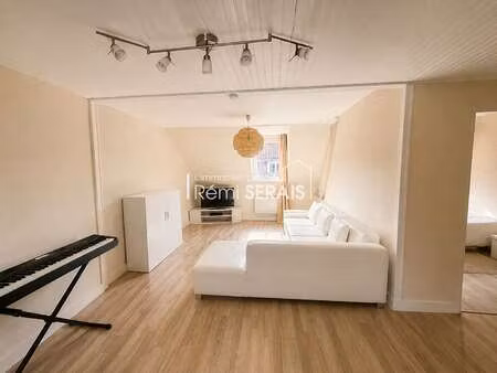 location appartement 2 pièces à argentan (61200) : à louer 2 pièces / 40m² argentan