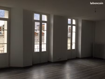 location t4 non meublé