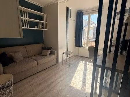studio 1 pièce 14 m²