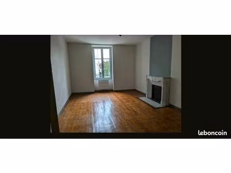 appartement 96m2 à gy