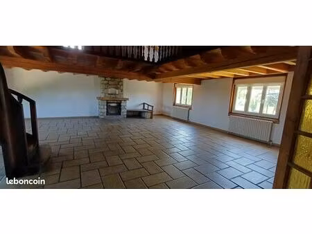 appartement 5 pièces 189 m²