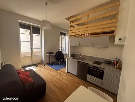 studio 1 pièce 25 m²