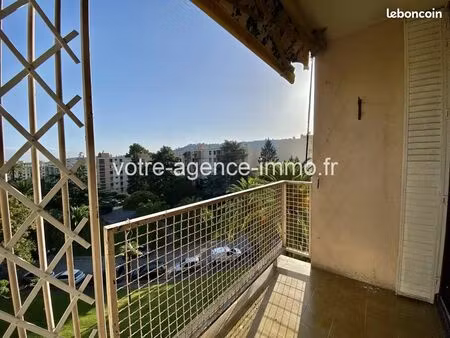 appartement 3 pièces 64 m²