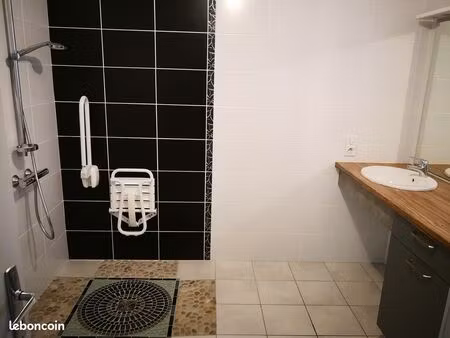 appartement f3 centre ville ascenseur 47m²