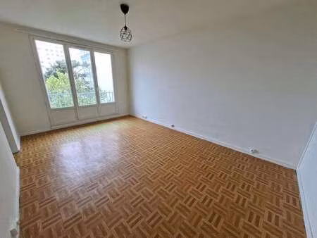 location appartement 4 pièces à saint-herblain nord-beauséjour (44800) : à louer 4 pièces 