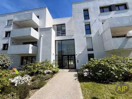 location appartement 4 pièces à vezin-le-coquet (35132) : à louer 4 pièces / 79m² vezin-le