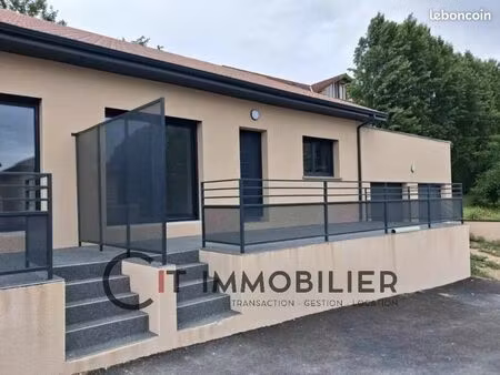 pavillon 4 pièces 80 m²
